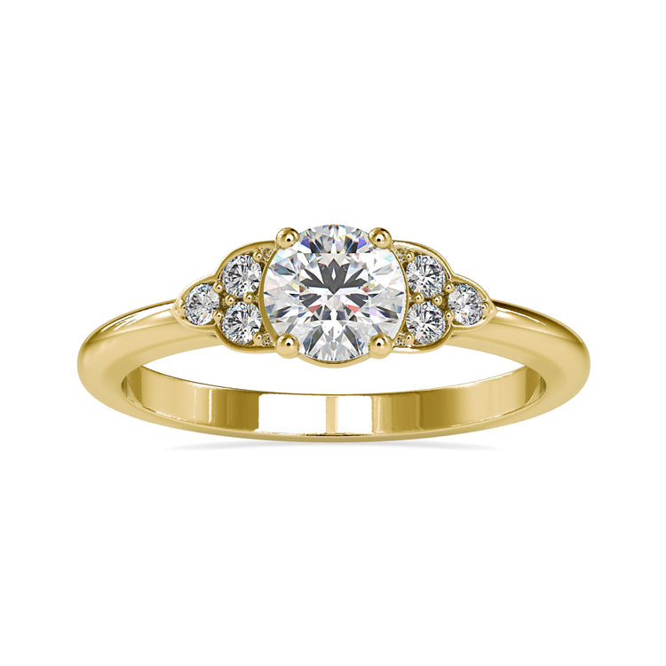 Yellow gold ring with 7 lab grown round cut diamonds.
