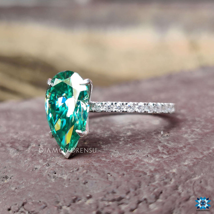 Pave setting ring with round cut pave band.

