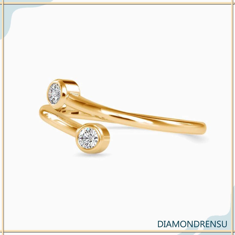 UK wedding band with unique bypass and bezel layout.
