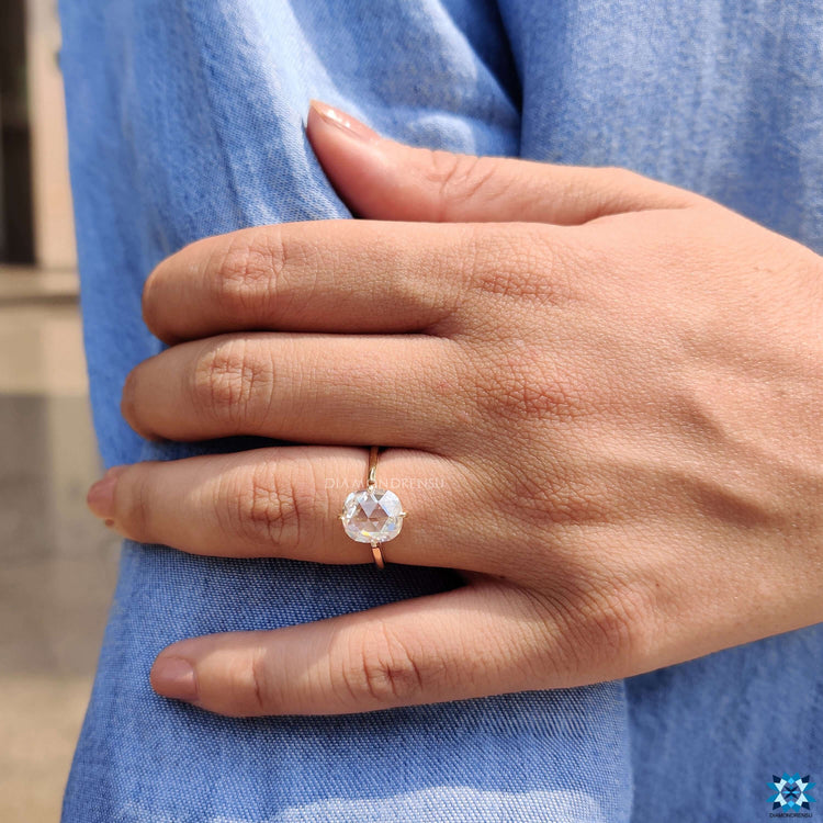 Diamondrensu UK ring with rose cut design.
