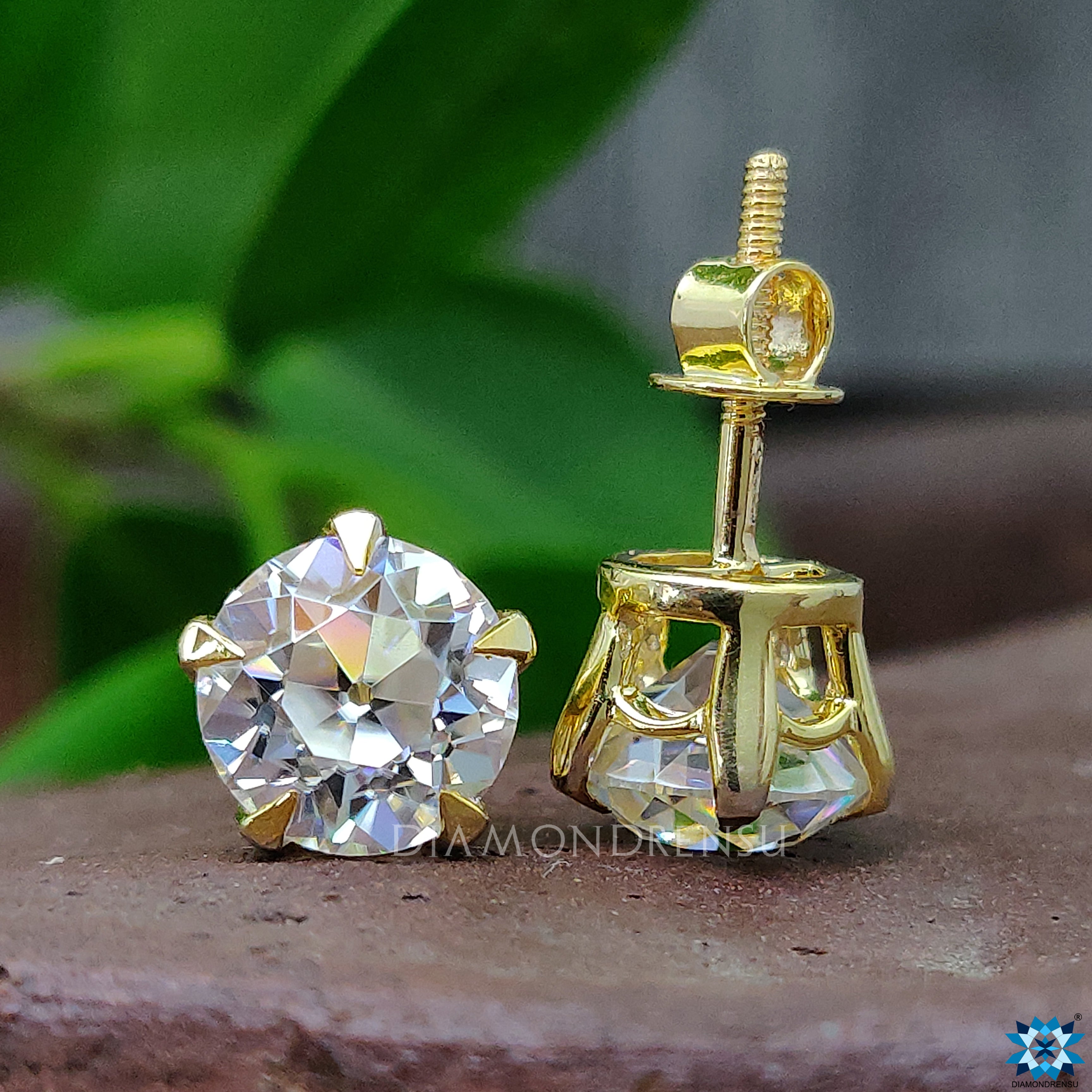 yellow gold wedding earrings