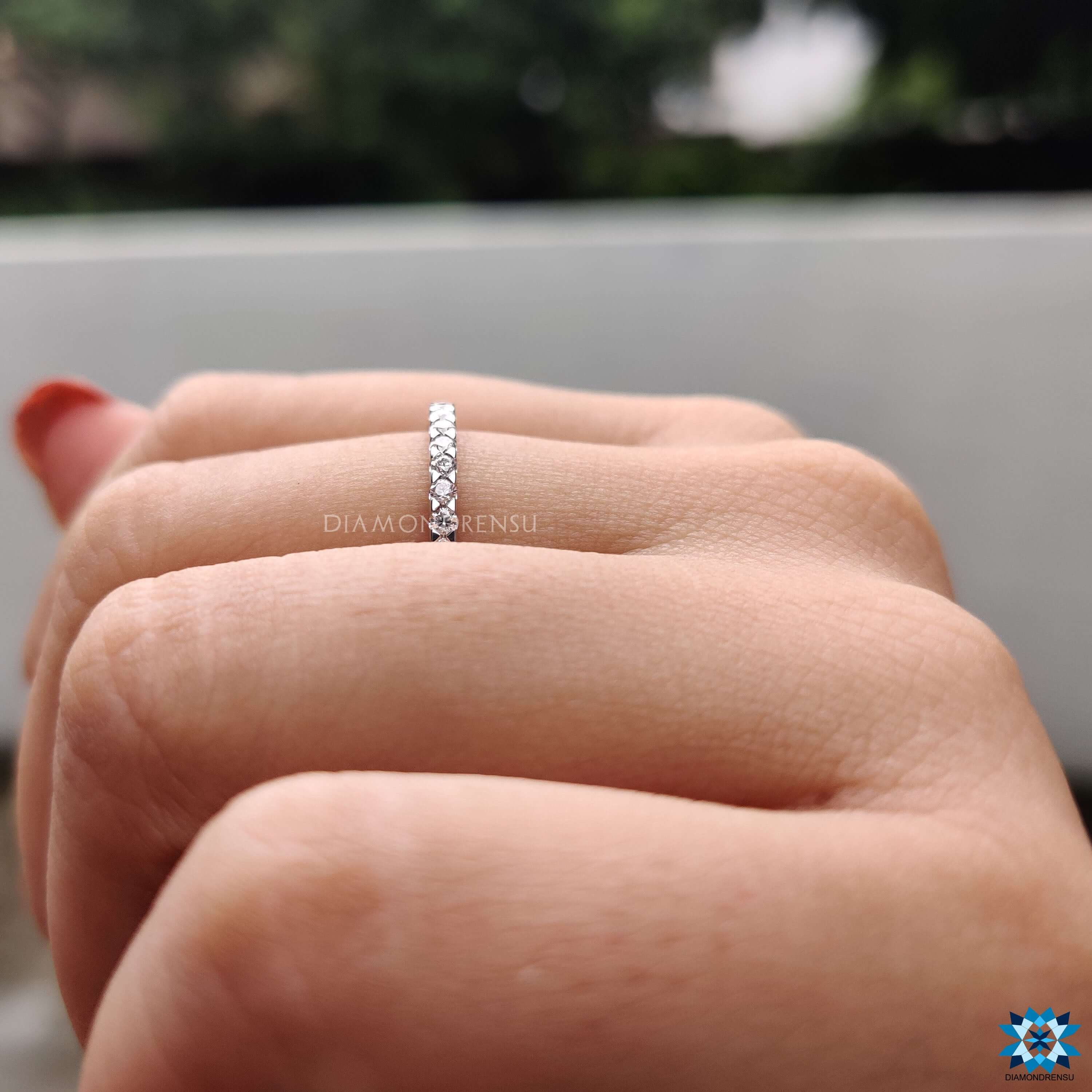 moissanite engagement rings - diamondrensu